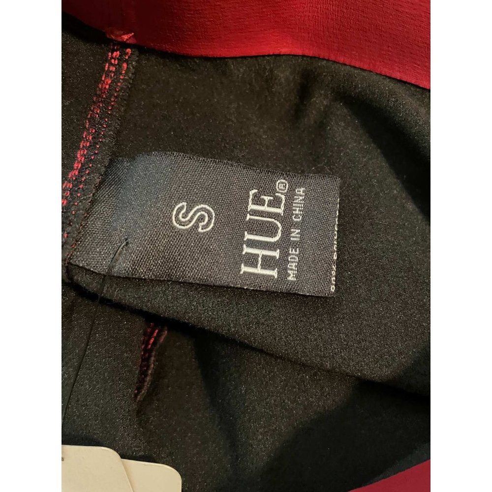 HUE Leatherette High-Rise Leggings SMALL (866) - Picture 7 of 8